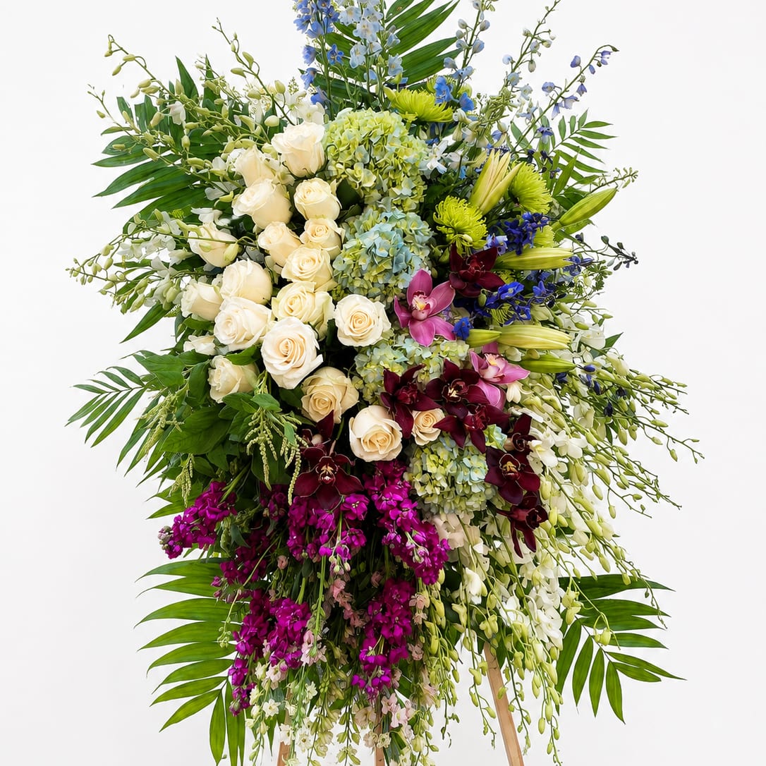 Beloved Garden Luxe Standing Spray