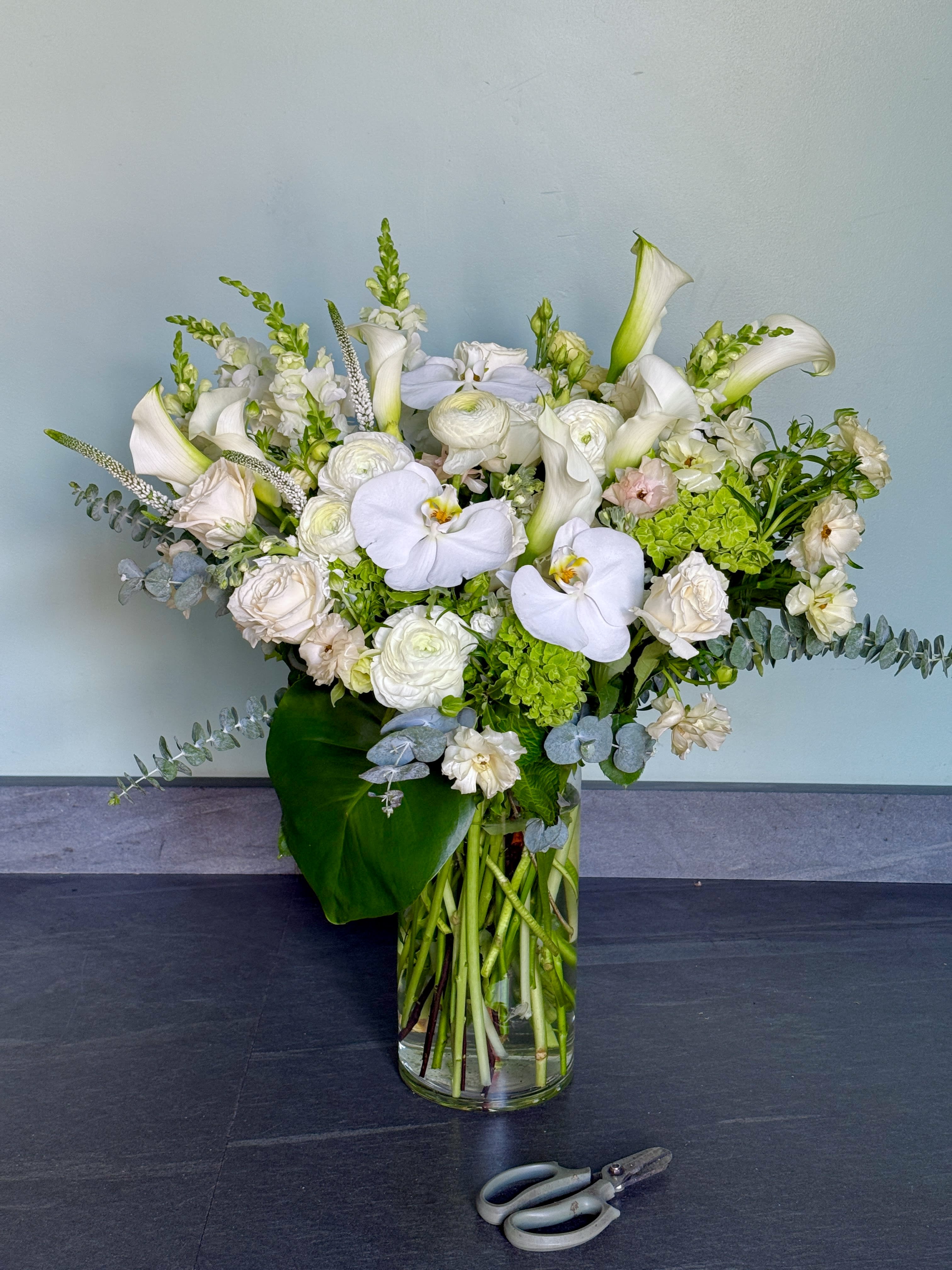 Sympathy Flowers / Home Delivery