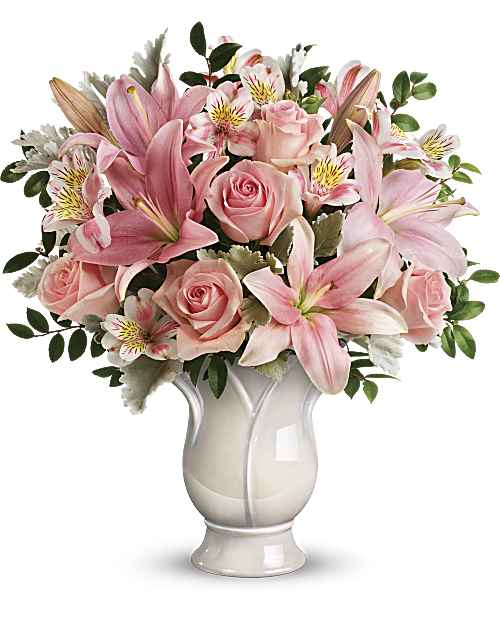 Teleflora's Soft And Tender Bouquet