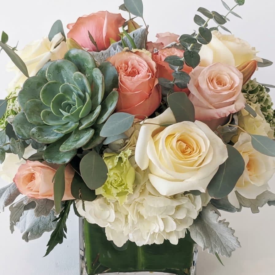 Lakeside Waltz Flower Bouquet