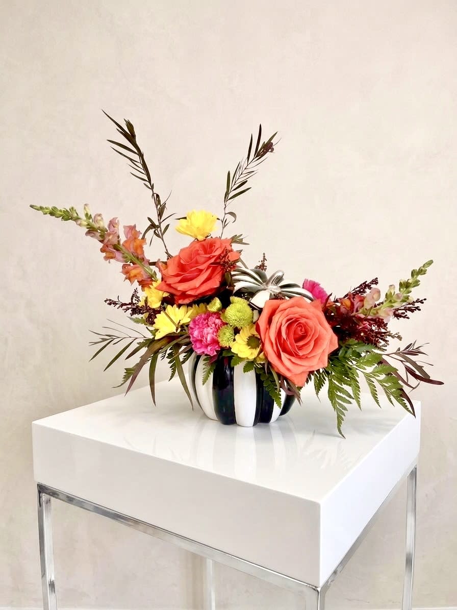 Modern Autumn Harvest Floral Flower Bouquet