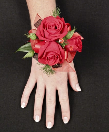 PUTTING ON THE RITZ RED
