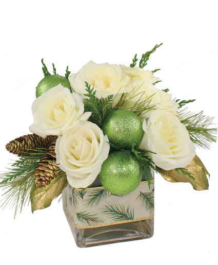Wintergreen Roses - Arrangement