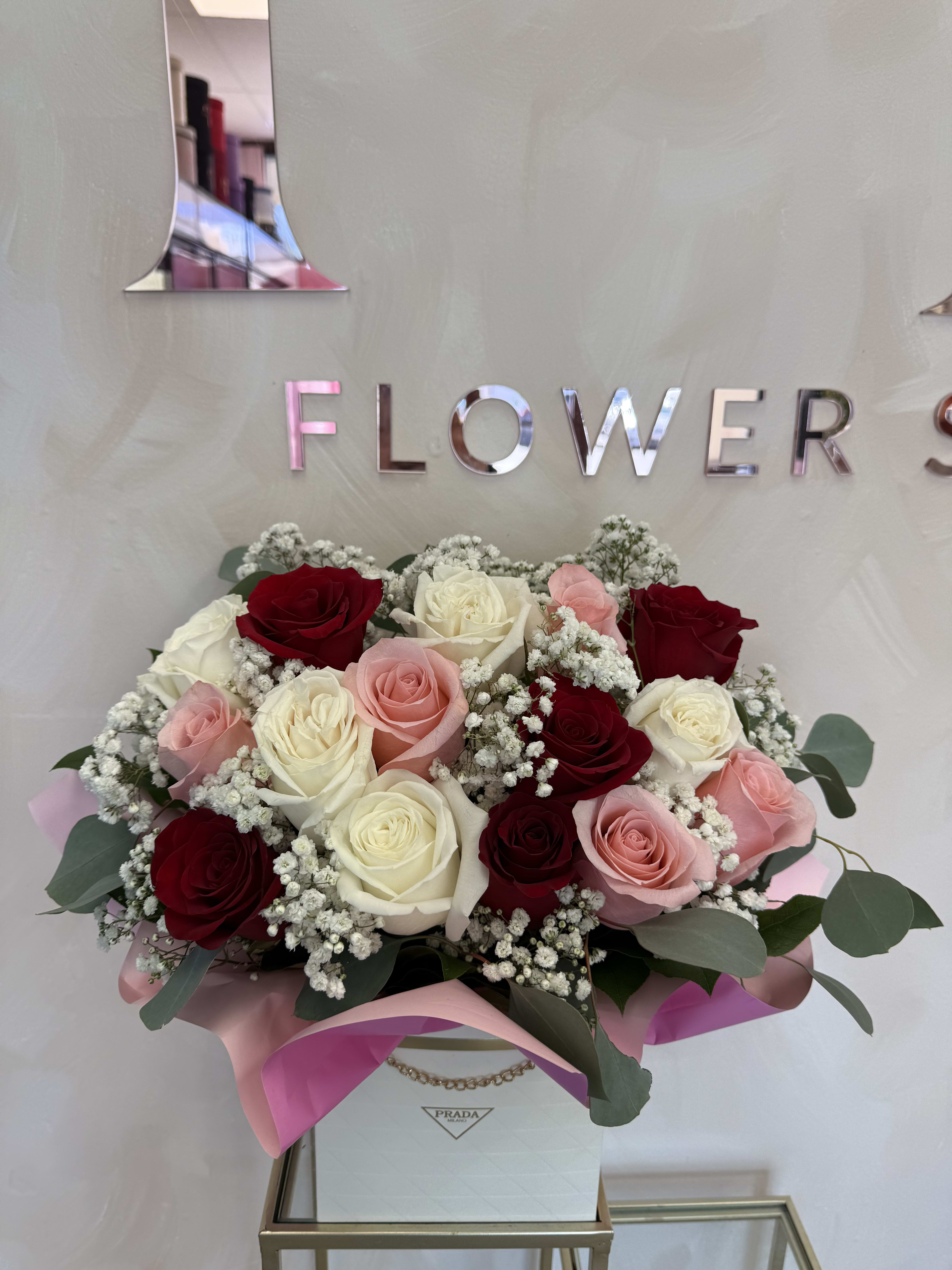 Combo Roses in Designer
