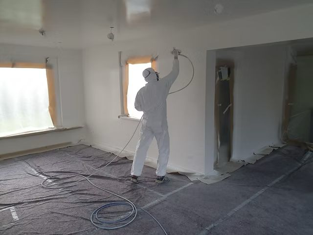 Strak airless spuitwerk door BreeCom Schilderwerken