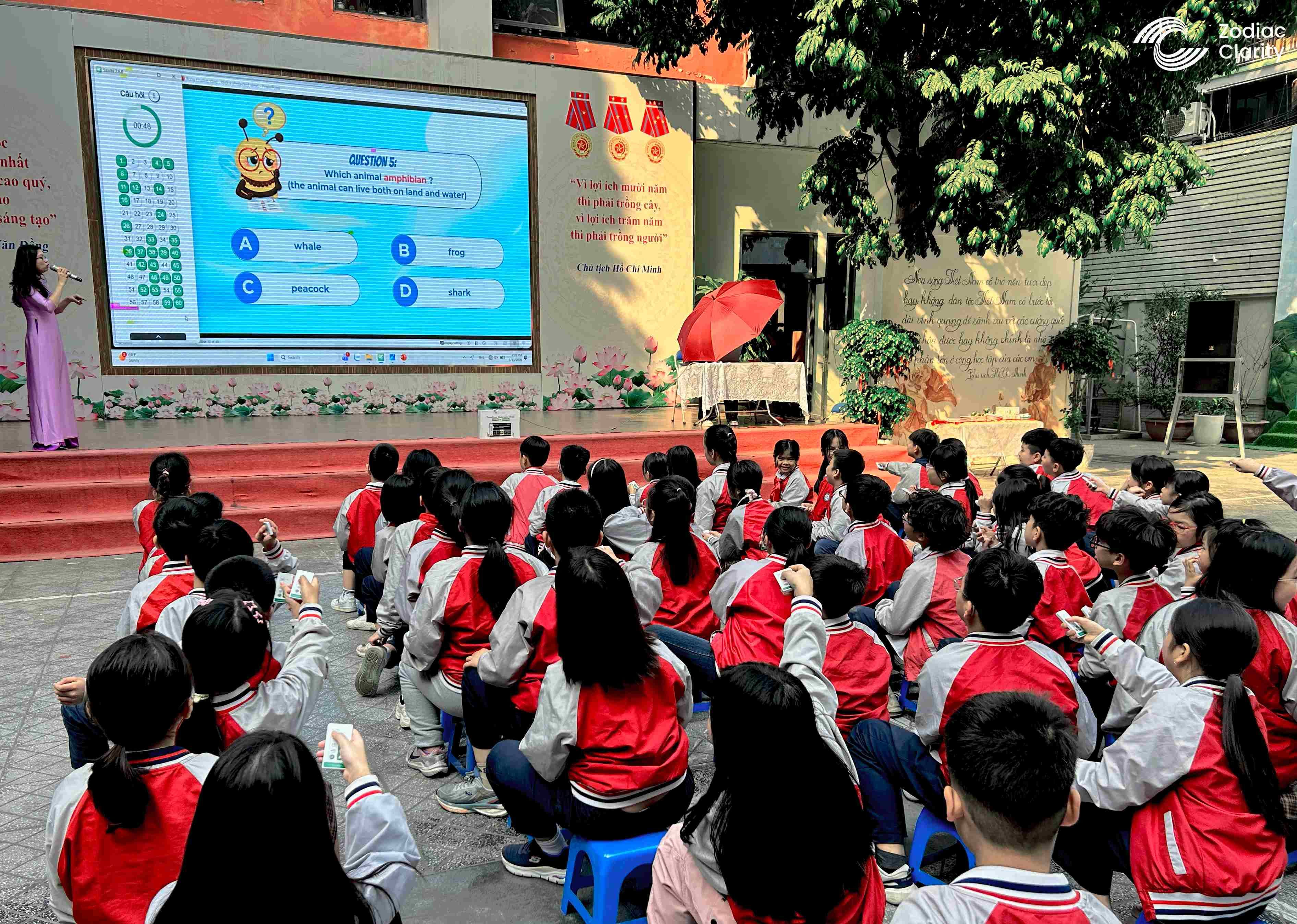 Ứng dụng công nghệ Class Saathi