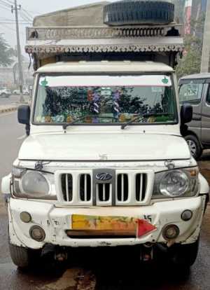 mahindra-bolero-maxi-truck