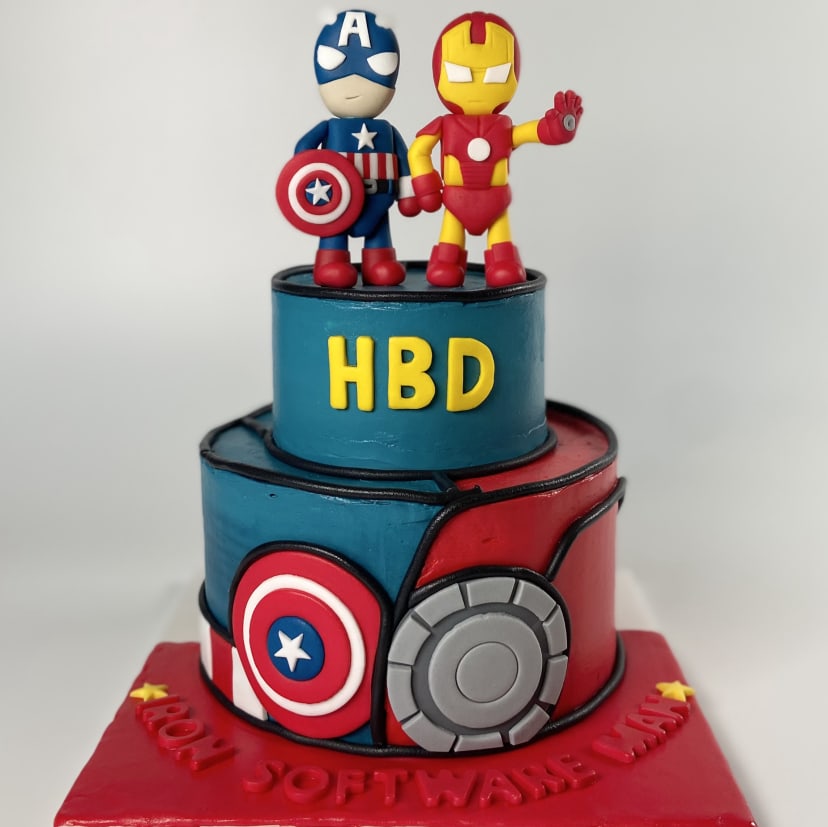 100% edible fondant sculpted Marvel Iron Man and Captain America cake