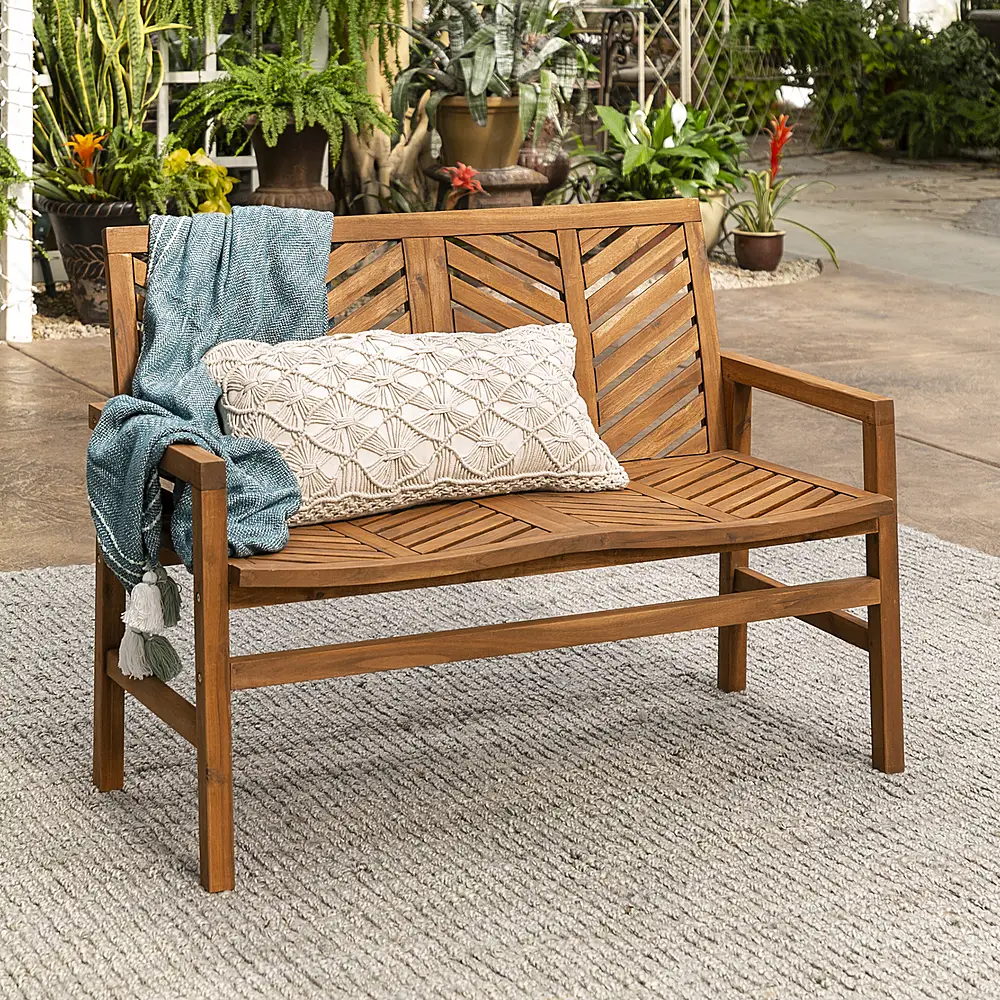 Why We Should Choose Acacia Wood for Garden Furniture?