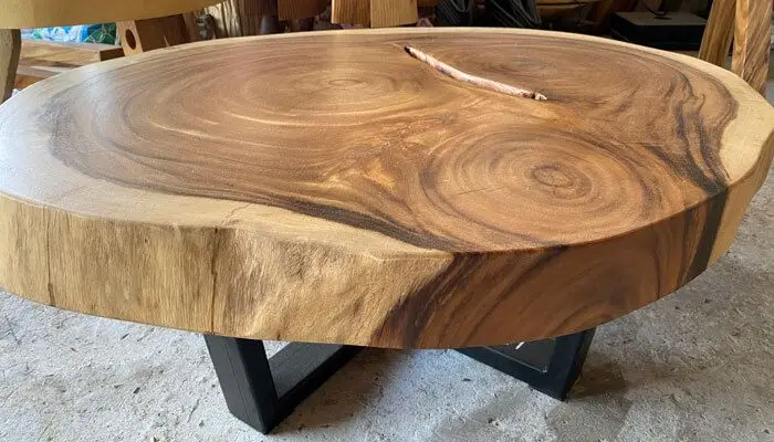 From Traditional to Modern Versatility of Acacia Wood Tables
