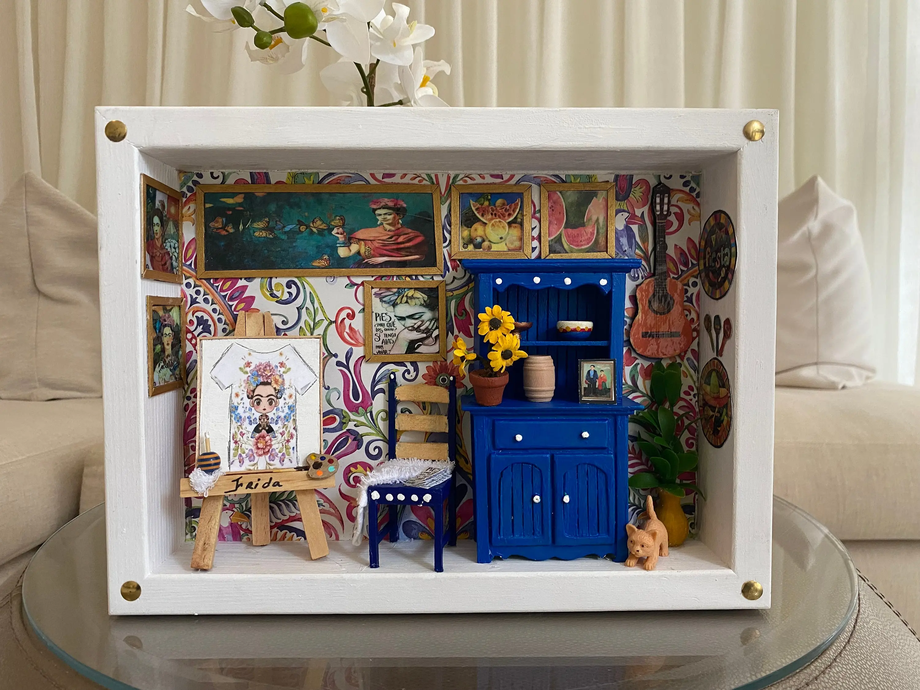 Crafting Tiny Worlds The Allure of Handcrafted Miniature Scenes