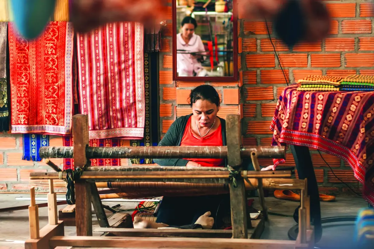 A Journey into the Heart of Vietnamese Artisanal Decor