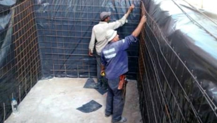 Equipo de Cáceres Construcciones en obra