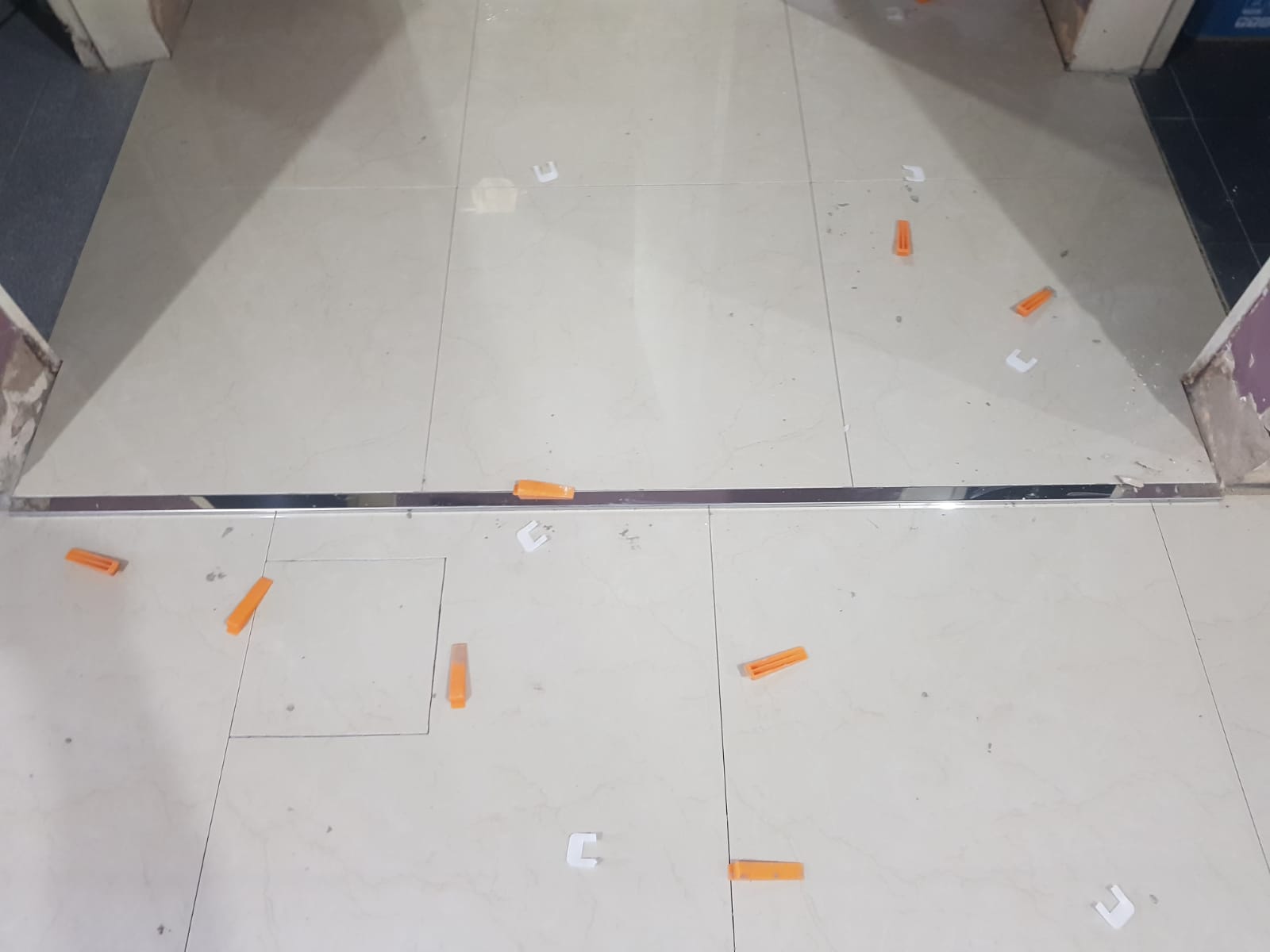 Icono de Colocación de cerámicos y porcelanatos