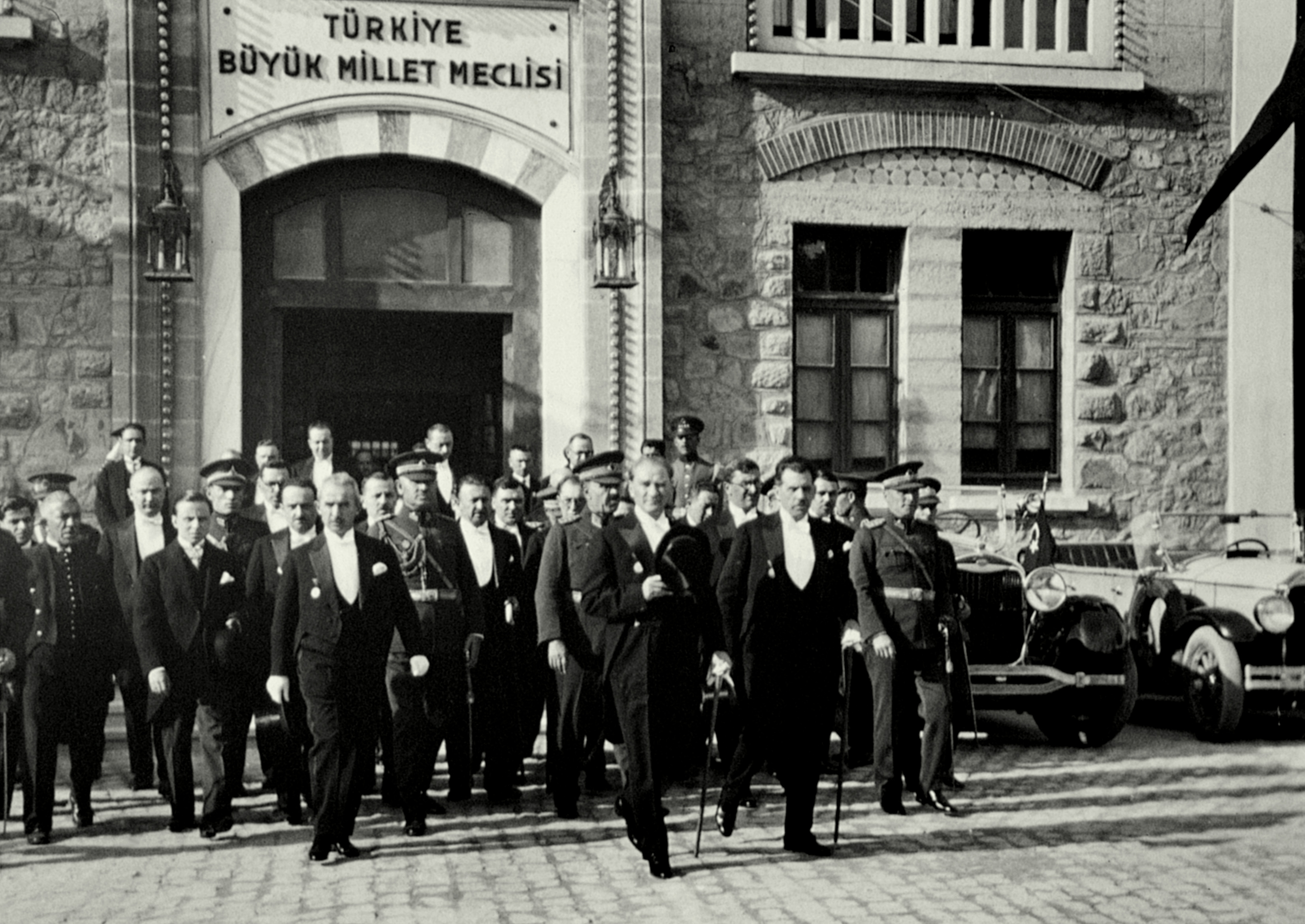 Cumhuriyet İlanı