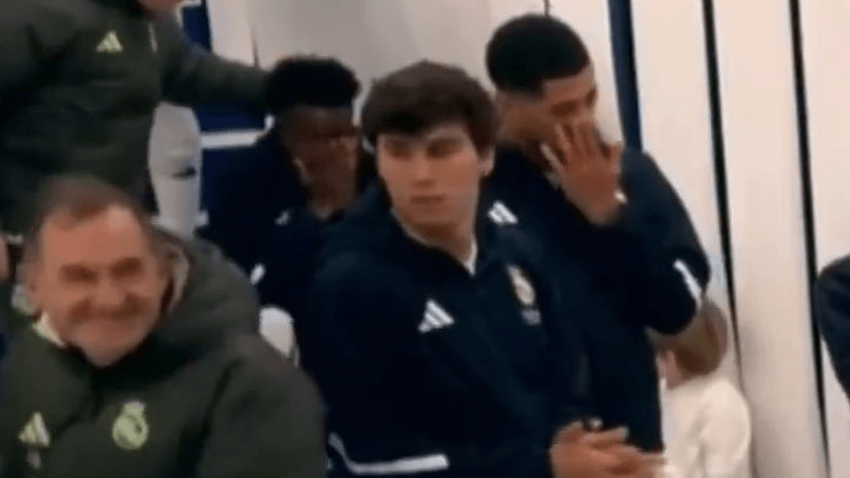 Vinícius Júnior llora tras abucheos de afición en Bernabéu