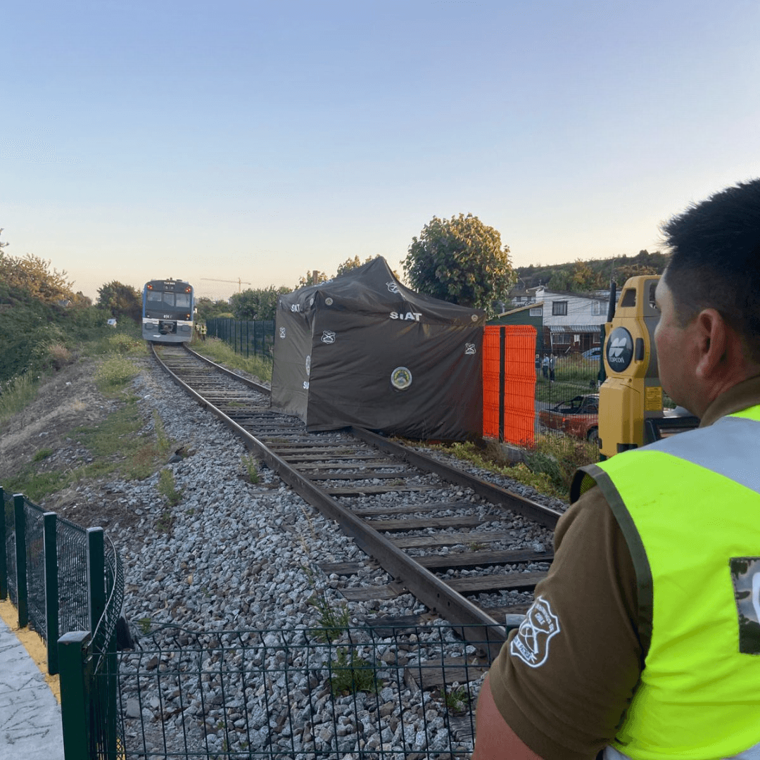 Llanquihue: Hombre de 69 años fallece tras ser atropellado por tren