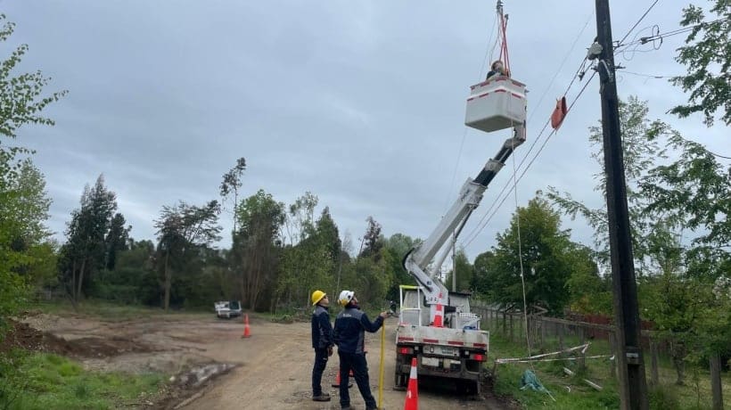Saesa: Trabajos eléctricos en Osorno, Río Negro, Purranque