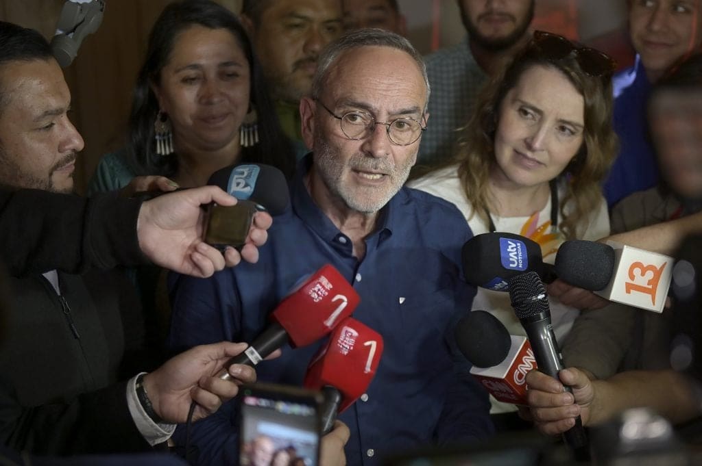 Saffirio vincula incendios en La Araucanía a intereses económicos