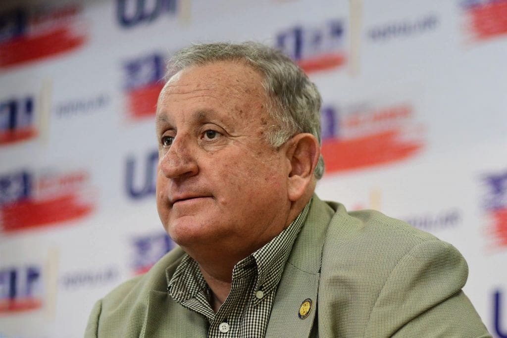 Senador Durana pide sesión por incendios Biobío y Ñuble