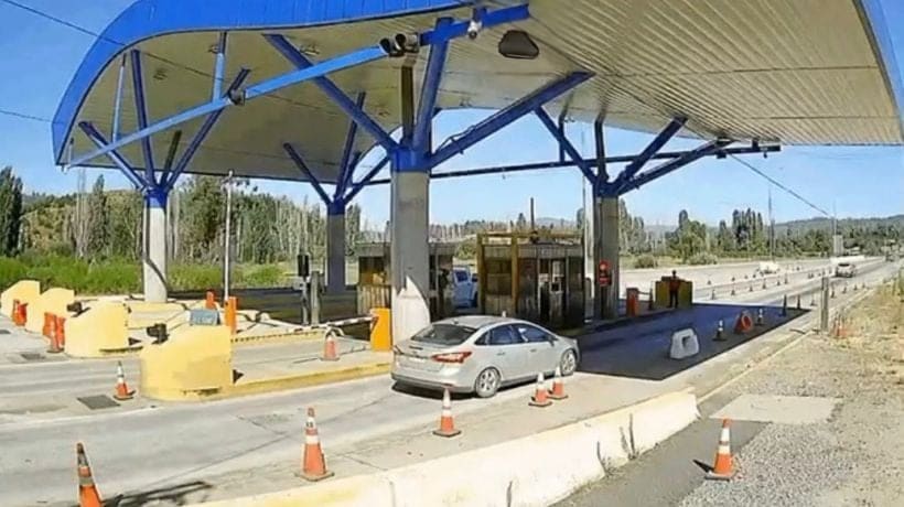 Ruta de la Madera: Única vía a Concepción por incendios