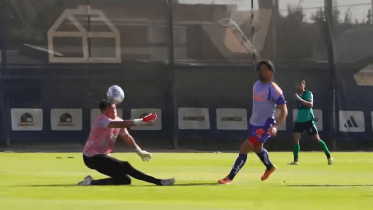 Victoria de la U: Rivero brilló con doblete ante Wanderers