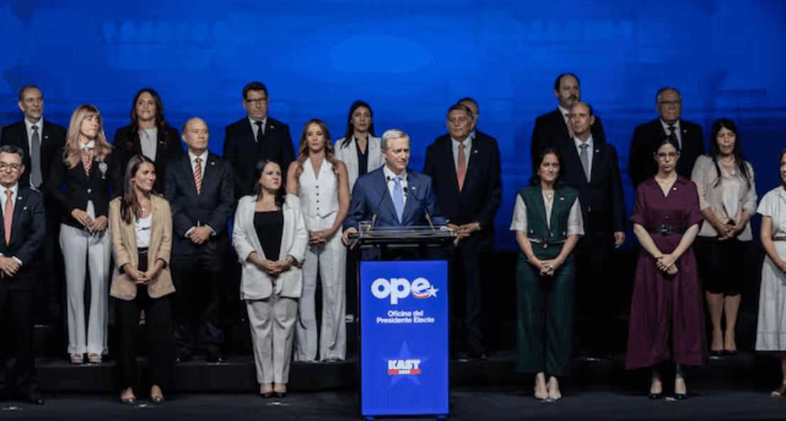 Gabinete Kast: 42% de aprobación y bajo conocimiento inicial