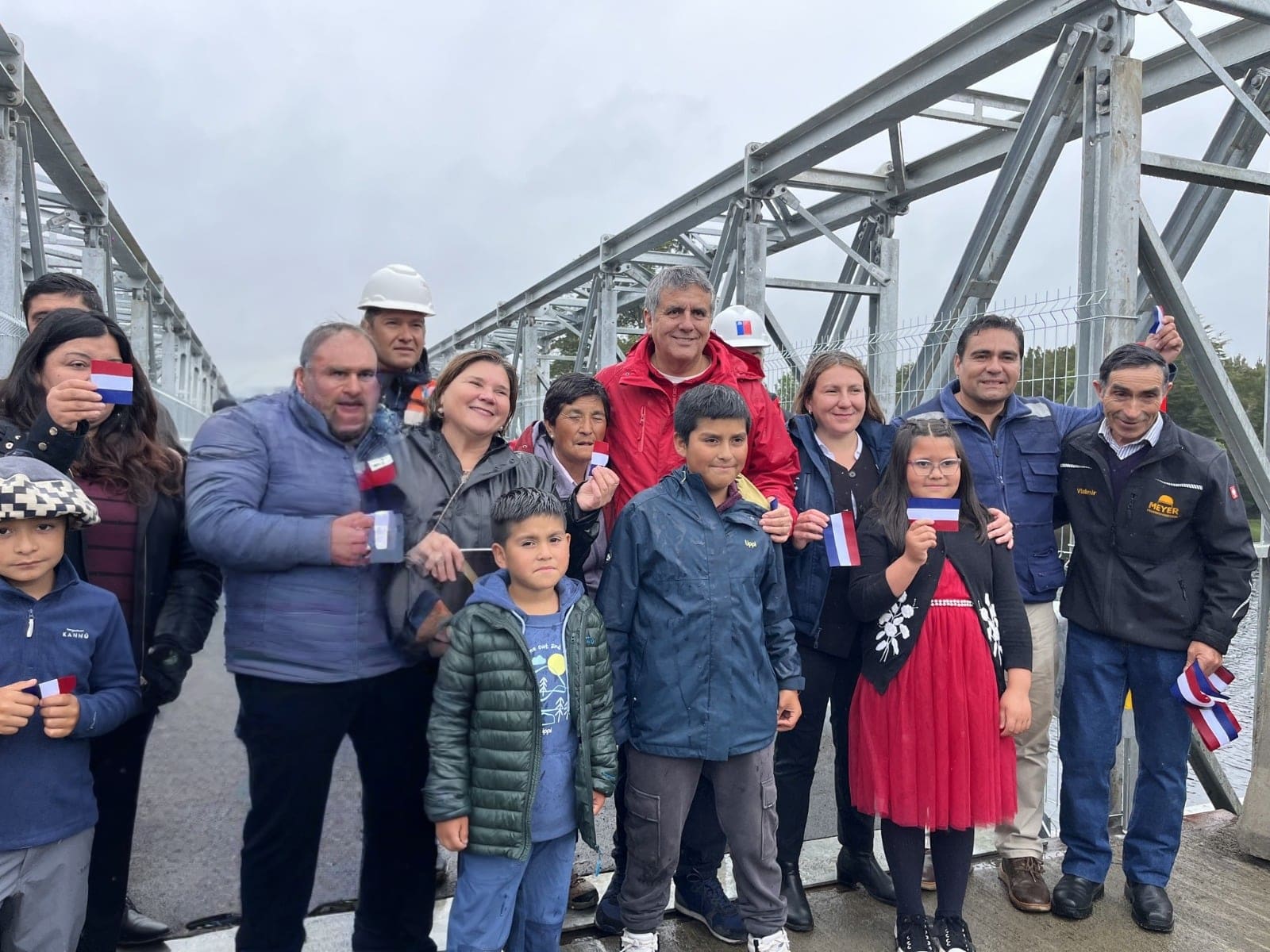 Chaitén Fortalece su Conectividad Costera con la Inauguración del Puente El Negro