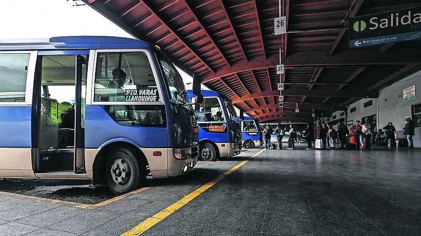 Demanda de empresas de buses en Puerto Montt por tarifa de losa