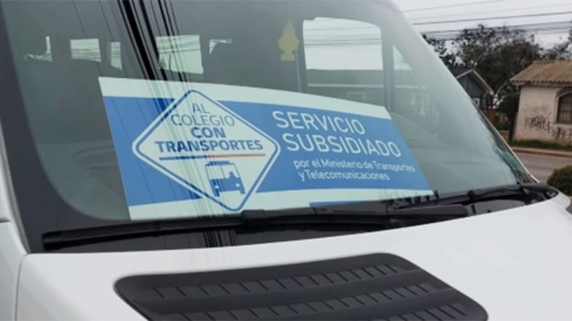 Furgón de transporte escolar subsidiado por el Ministerio de Transportes. Imagen de archivo.