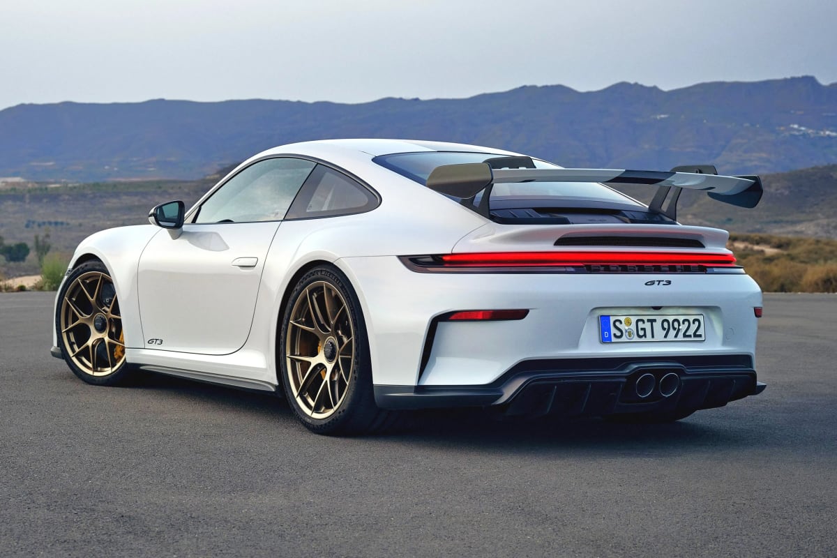 Porsche GT 3 Side Rear