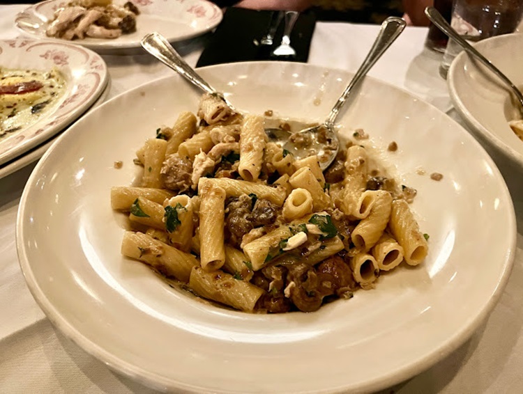 Maggiano's Little Italy