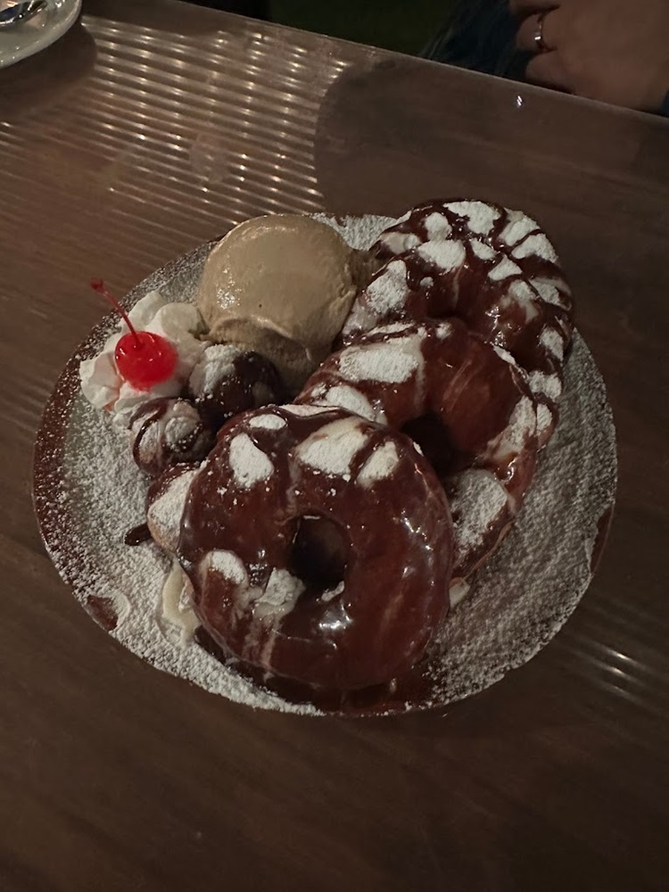 Lili's Bistro