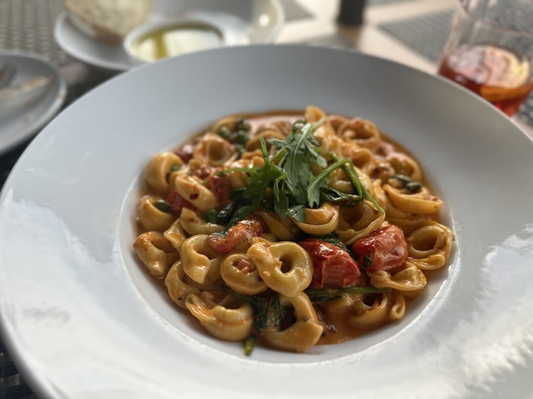 Mia Bella Restaurant