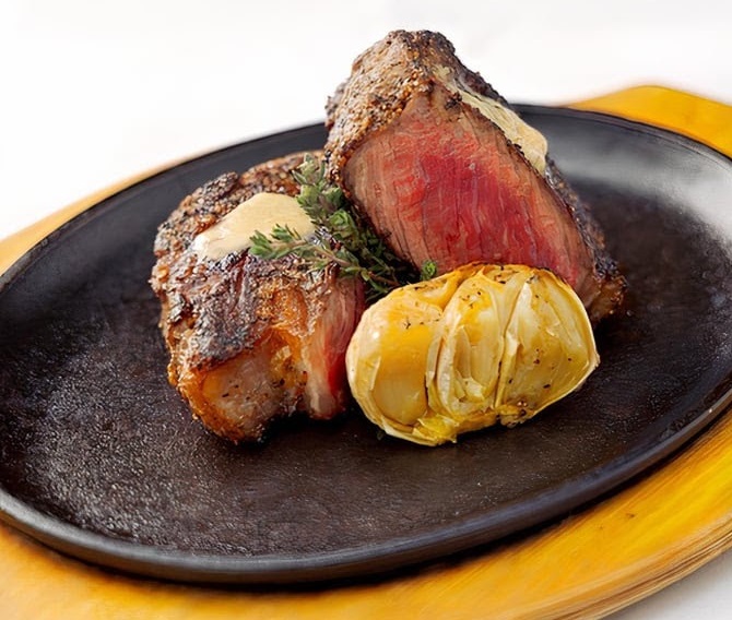 Perry's Steakhouse & Grille