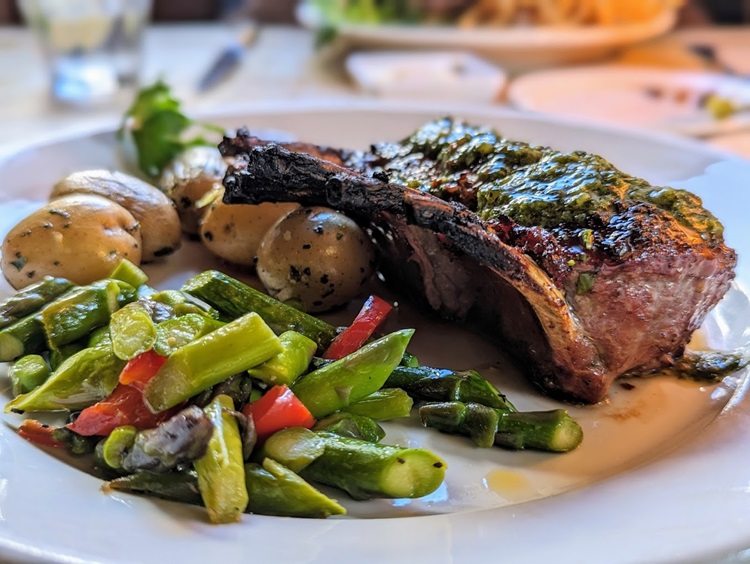 McPhee's Grill