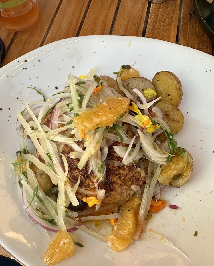 Gather On Maui For Food & Drink