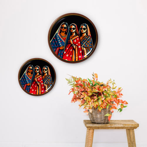Bold Bindis Wooden Wall Plate - Image 4