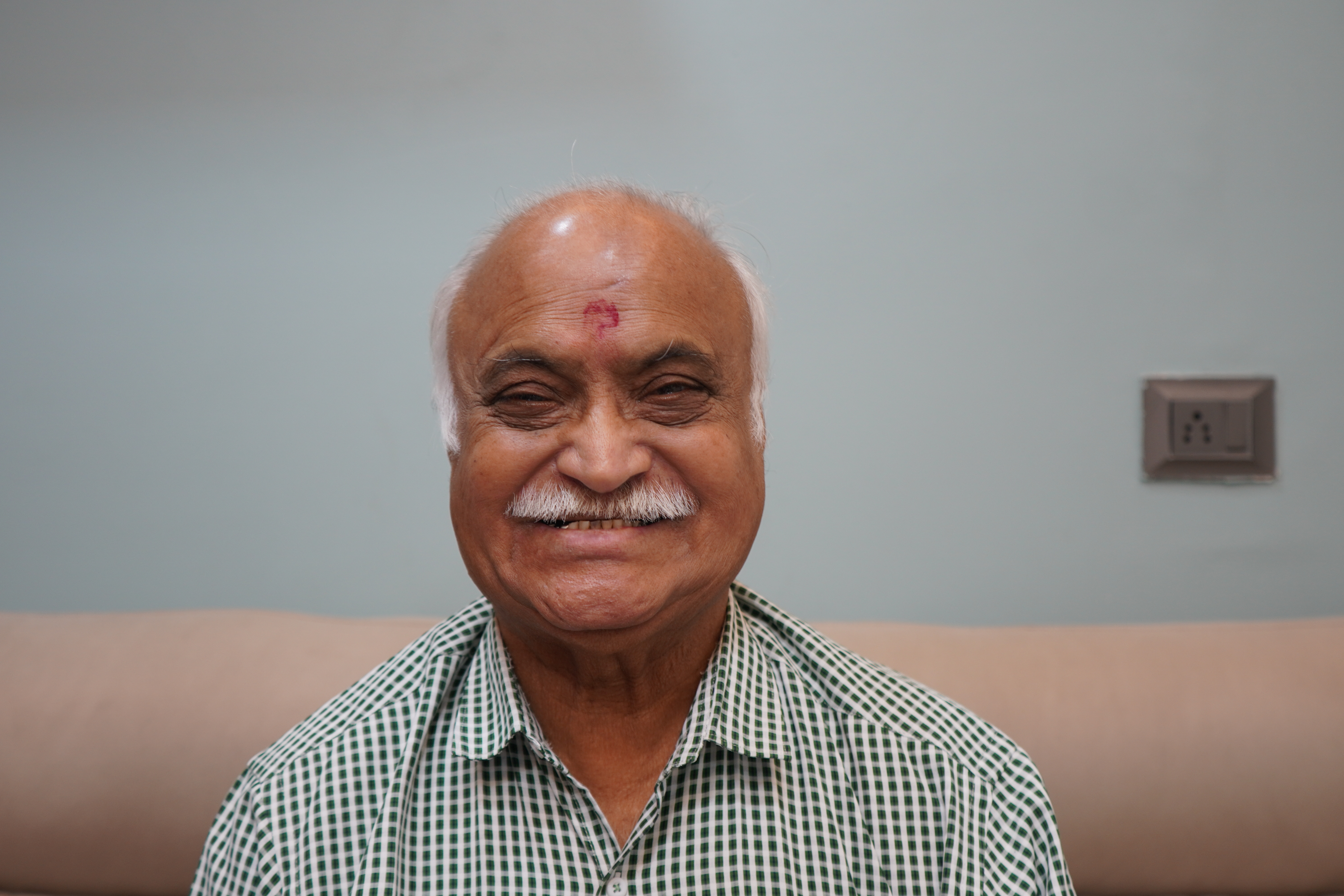 Pradeep Vakil before treatment photo 1