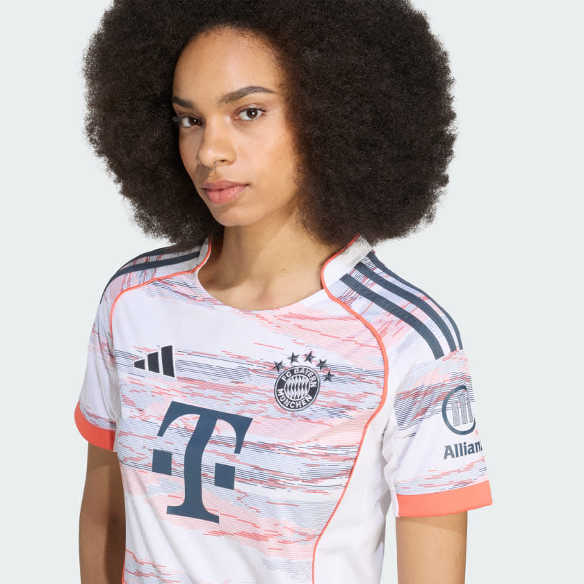 Adidas FC Bayern 25/26 Away Jersey Women 4