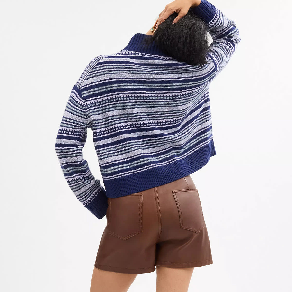 Open Neck Short Turtleneck 3