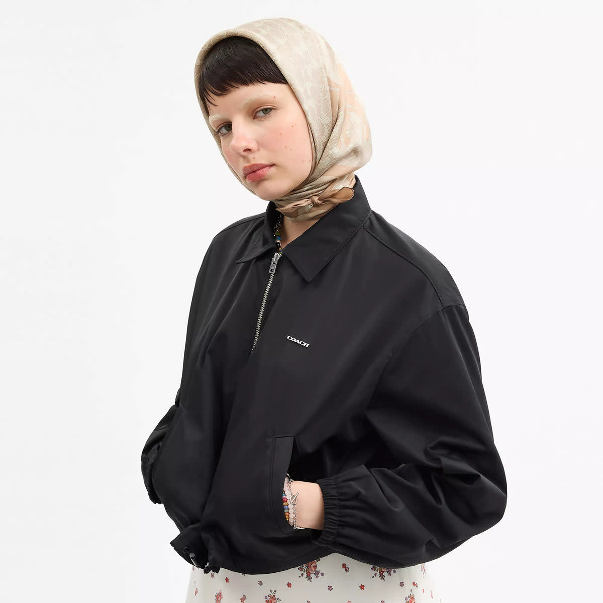 Signature Horse And Carriage Print Silk Square Scarf 2