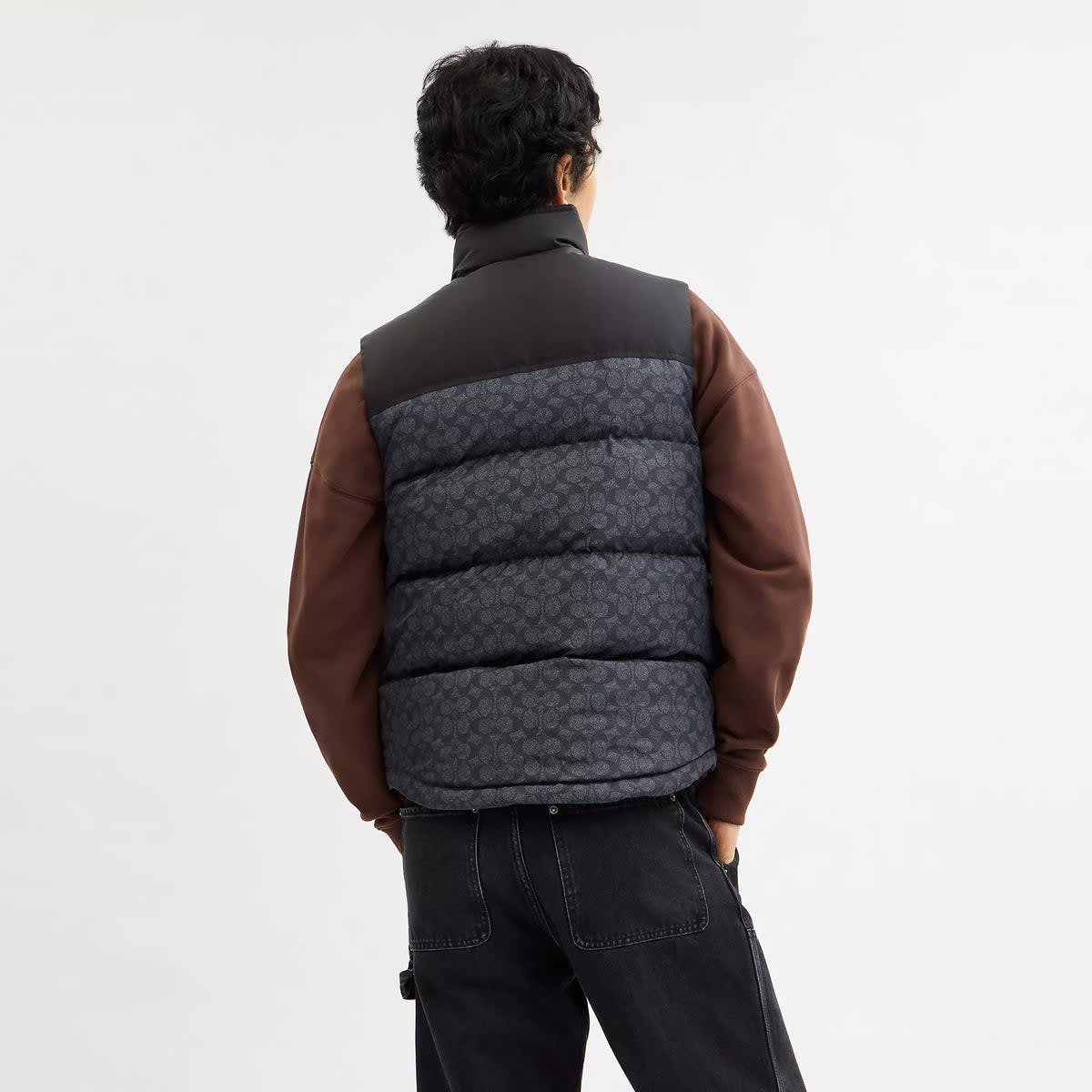 Signature Down Vest In Recycled Polyester 2
