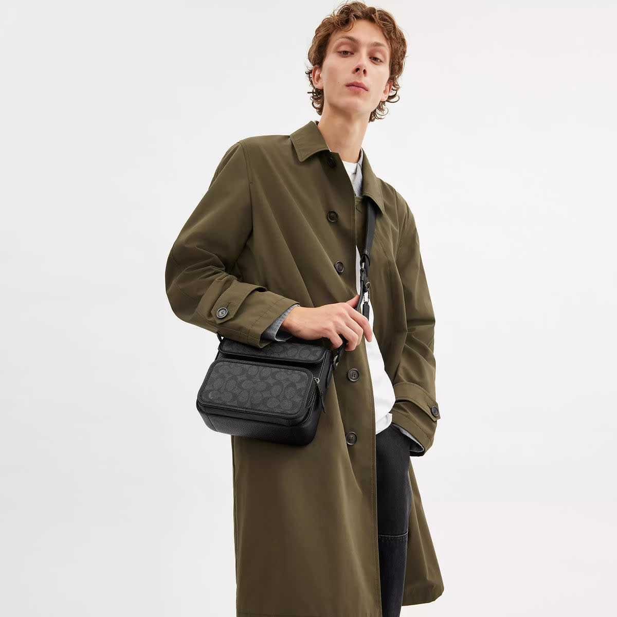 Sullivan Flap Crossbody Bag In Signature Canvas 4