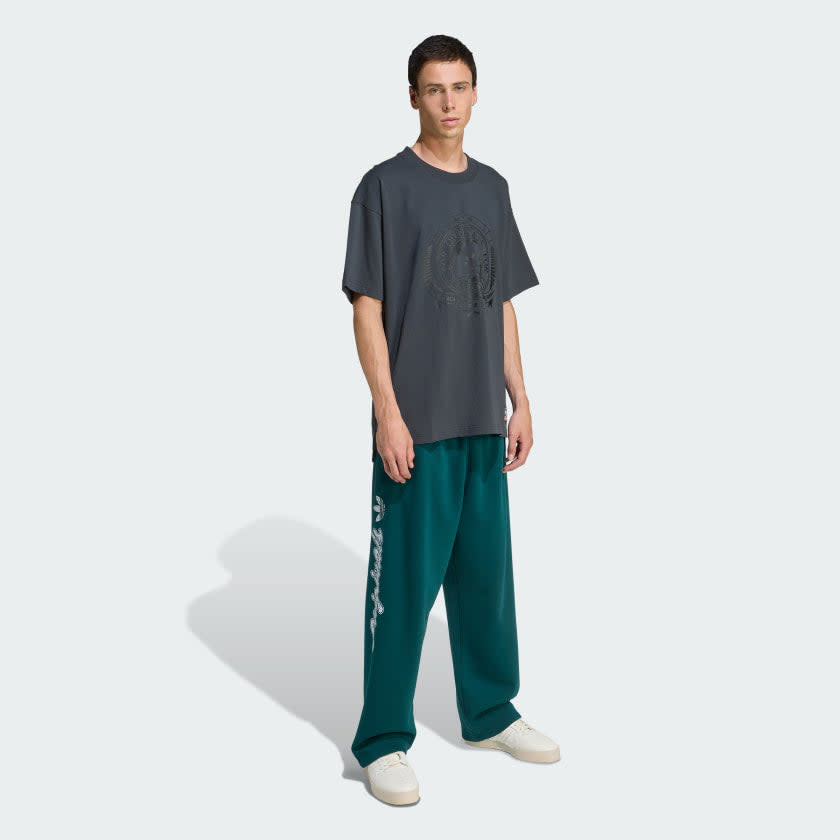 Adidas ORIGINALS & ALL BLACKS LOOSE GRAPHIC SS TEE Men 3