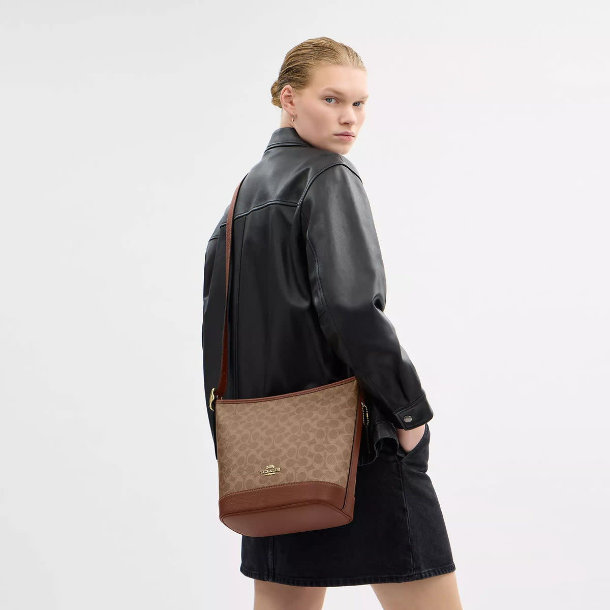 Jude Bag In Signature Canvas 4