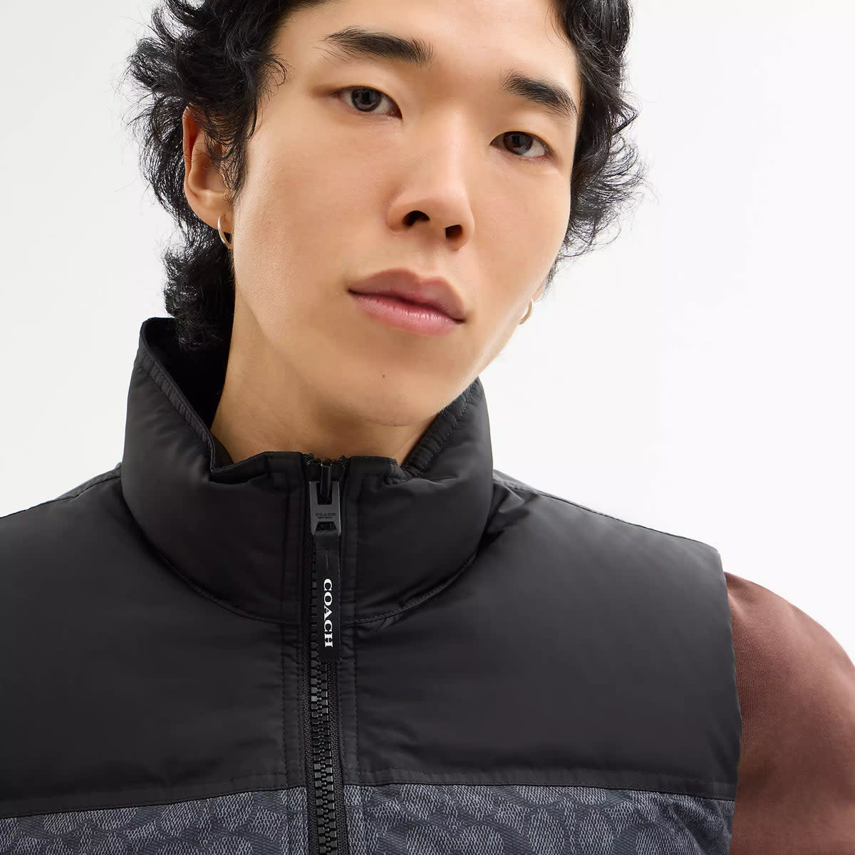 Signature Down Vest In Recycled Polyester 4