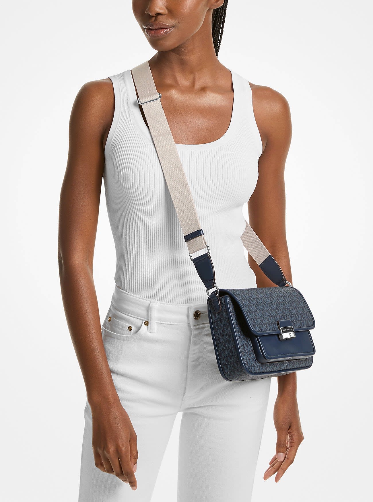 Bradshaw Medium Signature Logo Messenger Bag 4