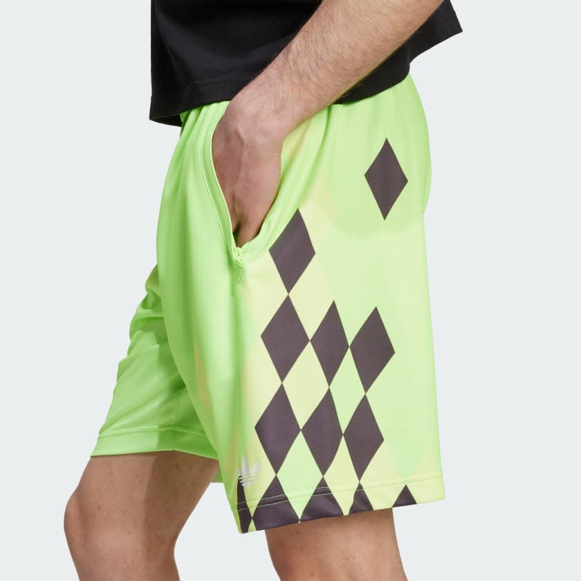 Adidas Nuwave 90s Short 9-inch Inseam Men 4