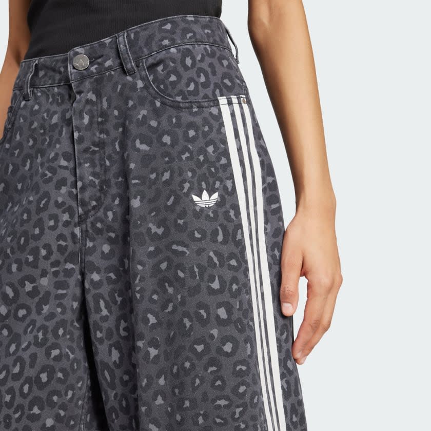 Adidas Originals Denim Bermuda Shorts Women 4